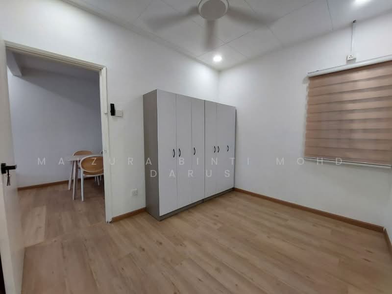 1-storey Terraced House for Sale in Bandar Tasik Kesuma (Beranang) - Maizura binti Mohd Darus - Bedroom - PropertyGuru.com.my