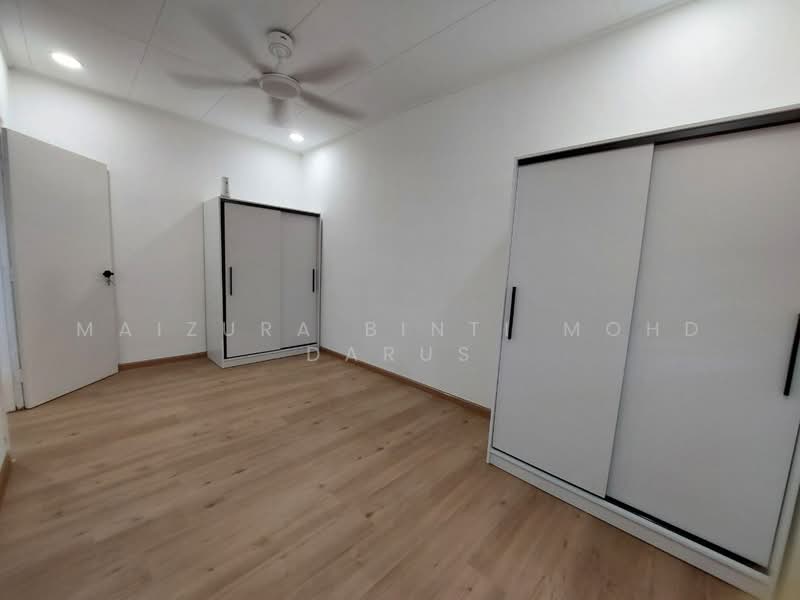 1-storey Terraced House for Sale in Bandar Tasik Kesuma (Beranang) - Maizura binti Mohd Darus - Bedroom - PropertyGuru.com.my