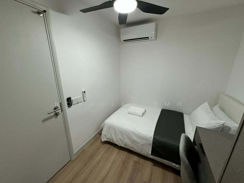 Servis Apartment untuk Disewa di The Atrium - Norafian SMH - Bedroom - PropertyGuru.com.my