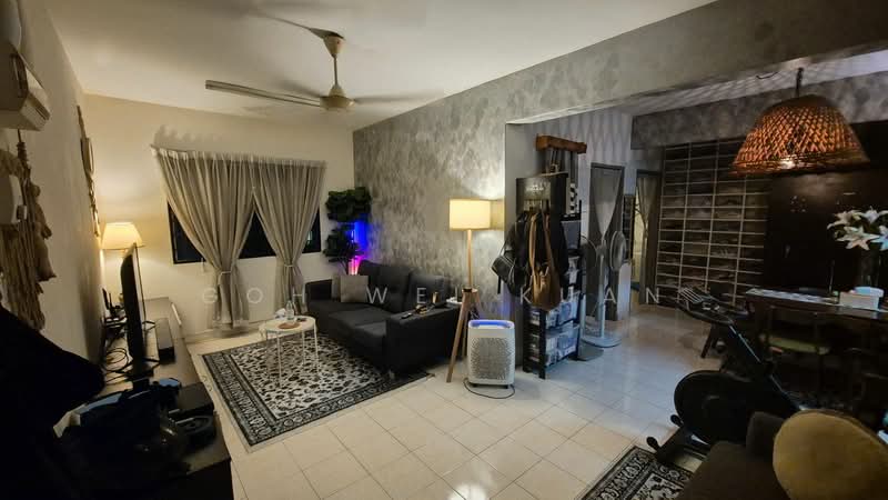 Apartment for Sale at Pangsapuri Salvia - Goh Wei Kuan - Living Room - PropertyGuru.com.my
