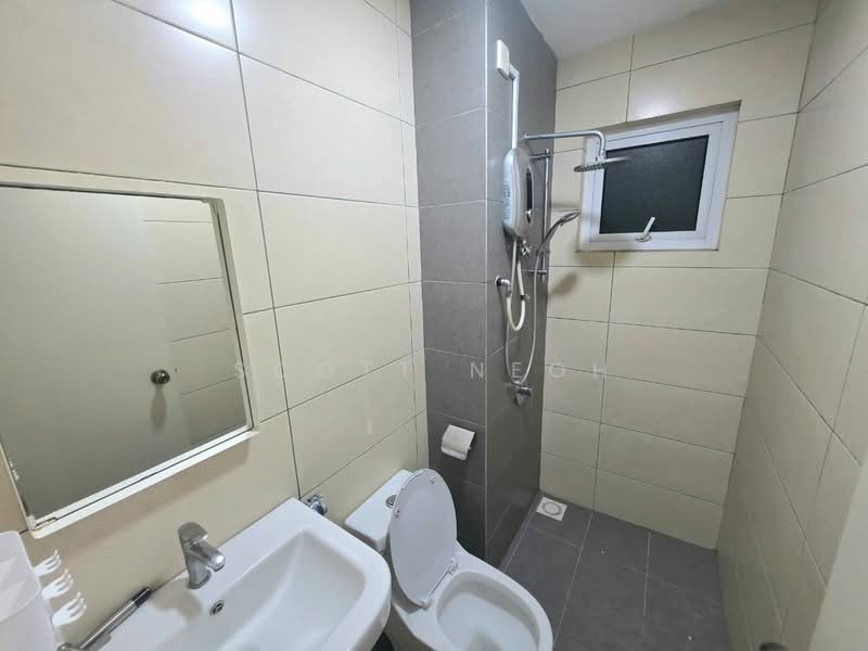 Condominium for Rent at The Holmes 1 - Scott Neoh - Bathroom - PropertyGuru.com.my