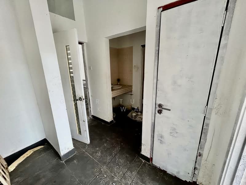 Shop / Office for Rent in Putrajaya (Putrajaya) - Gudrotullah Ikhwan - Interior - PropertyGuru.com.my