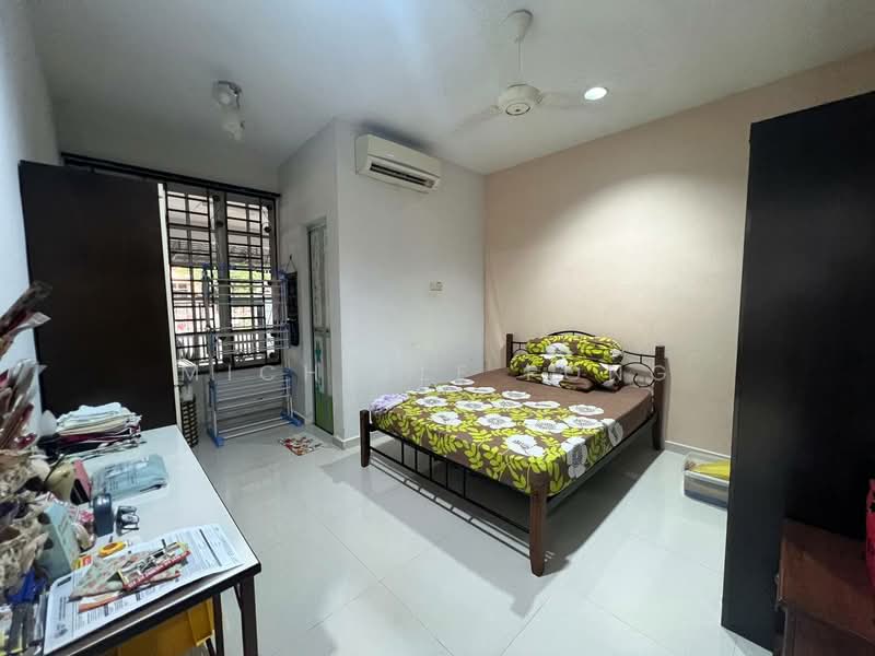 Semi-Detached House for Sale in Taman Megah Ria (Masai) - Michelle Fong - Bedroom - PropertyGuru.com.my
