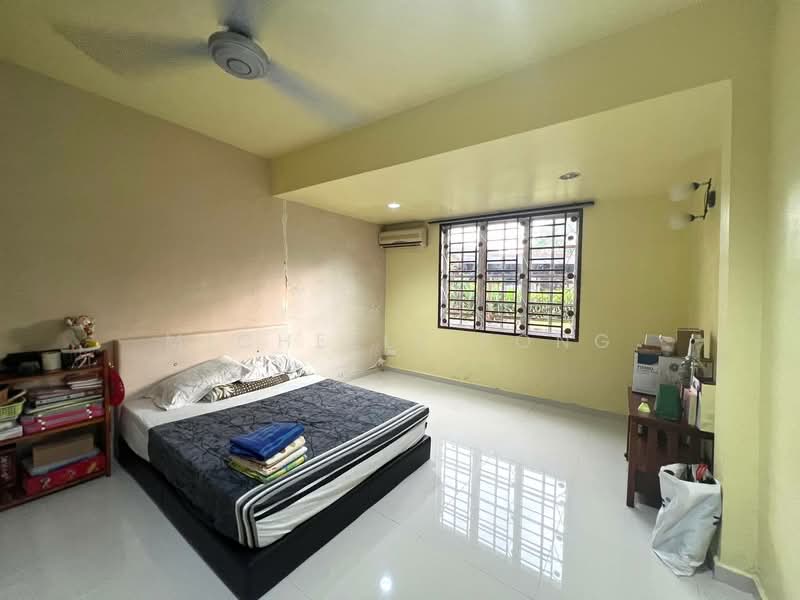 Semi-Detached House for Sale in Taman Megah Ria (Masai) - Michelle Fong - Bedroom - PropertyGuru.com.my