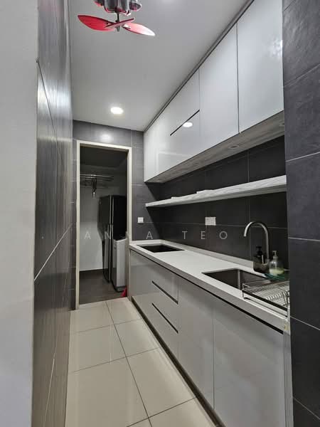 Service Residence for Rent at Citizen @ Old Klang Road - Anna Teo - Kitchen - PropertyGuru.com.my