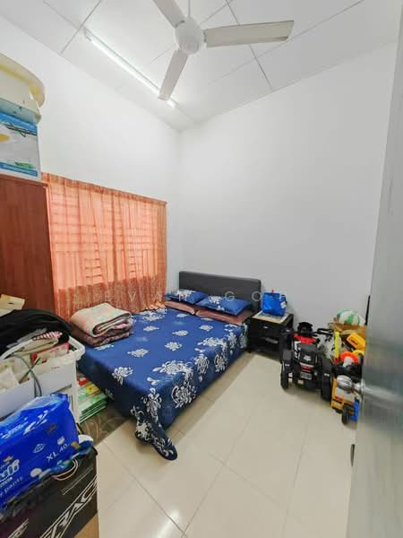1-storey Terraced House for Rent in Shah Alam (Selangor) - Evan Goh - Bedroom - PropertyGuru.com.my