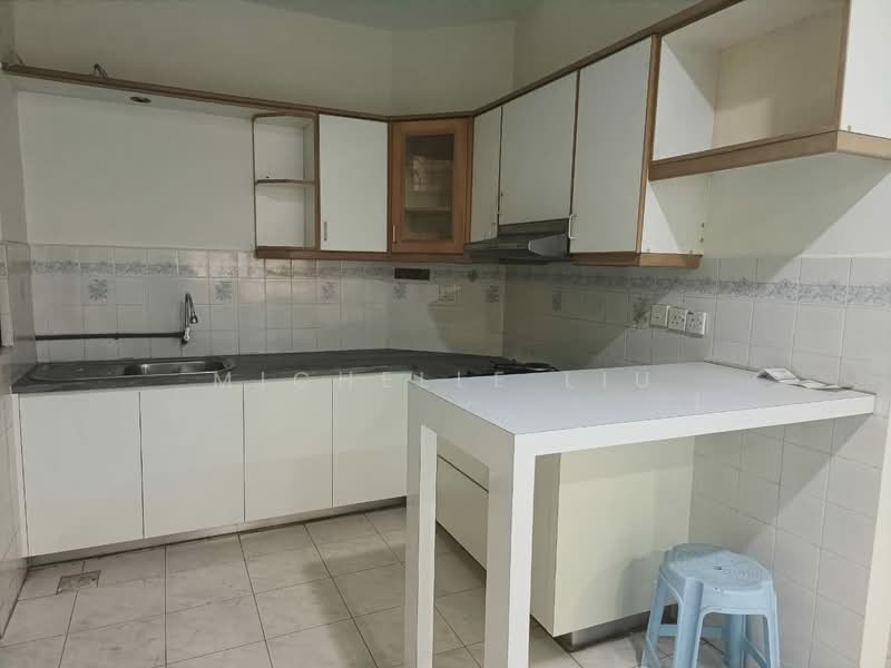 Apartment for Sale at Pantai Apartment - Michelle Liu - Kitchen - PropertyGuru.com.my