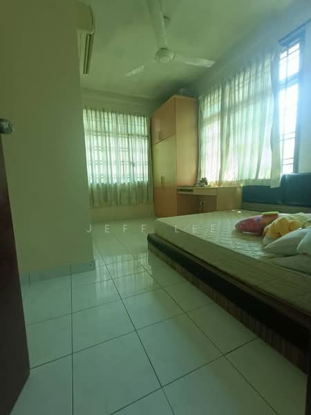 Rumah Teres 2 Tingkat untuk Dijual di Taman Seri Orkid (Skudai) - Jeff Lee - Bedroom - PropertyGuru.com.my