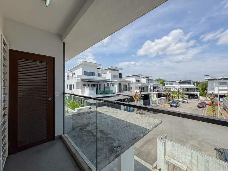 Semi-Detached House for Sale in Seksyen 5 (Bangi) - Gudrotullah Ikhwan - Exterior - PropertyGuru.com.my