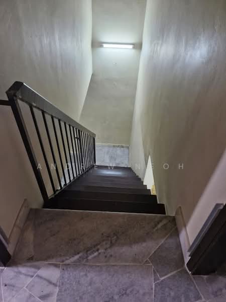 2-storey Terraced House for Sale in Taman Bukit Anggerik (Cheras) - Andrew Neoh - Corridor - PropertyGuru.com.my