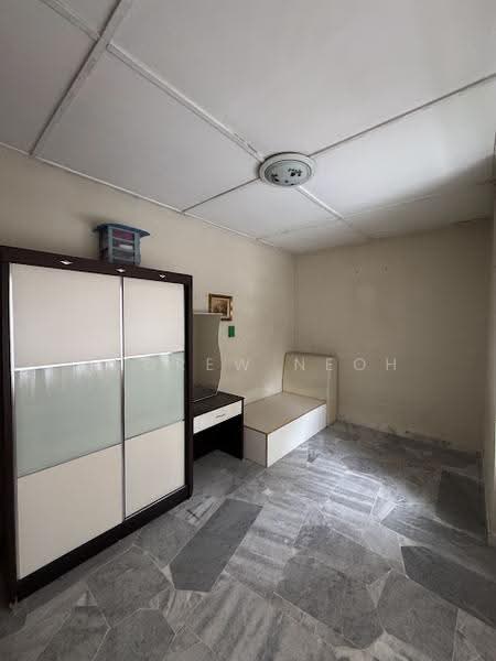 2-storey Terraced House for Sale in Taman Bukit Anggerik (Cheras) - Andrew Neoh - Bedroom - PropertyGuru.com.my