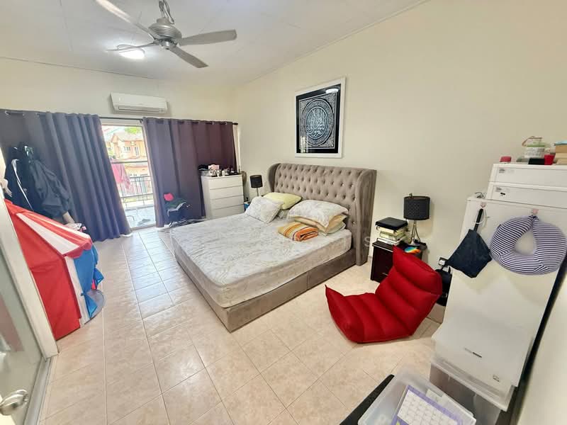 Rumah Teres 2 Tingkat untuk Dijual di Bukit Jelutong (Shah Alam) - Ali Idris - Bedroom - PropertyGuru.com.my