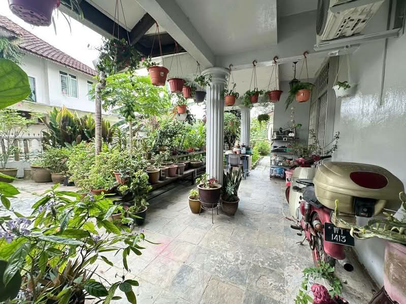 Semi-Detached House for Sale in Taman Bukit Kempas (Tampoi) - Michelle Fong - PropertyGuru.com.my