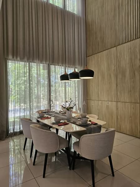 Rumah Berkembar untuk Dijual di Semenyih (Selangor) - Liza Khalid - Dining Room - PropertyGuru.com.my