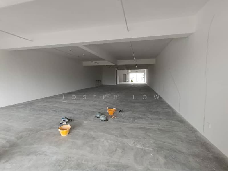 Hana Square @ Setia Alam 2nd Floor Endlot - 4