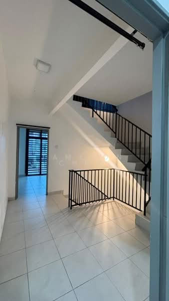 Rumah Teres 2.5 Tingkat untuk Dijual di Iskandar Puteri (Nusajaya) (Johor) - Jameson Choo - Entrance - PropertyGuru.com.my