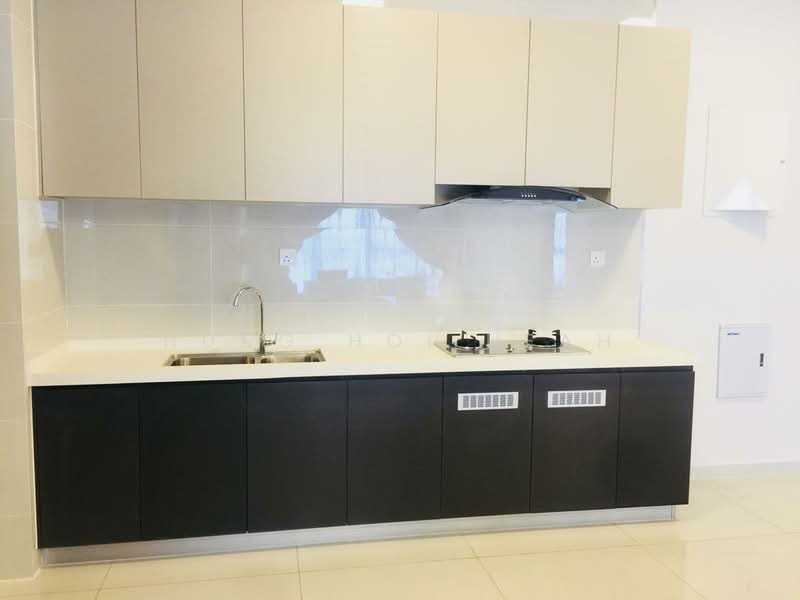 Condominium for Sale at Lovell @ Country Garden Danga Bay - Hung Hoi Heah - Kitchen - PropertyGuru.com.my