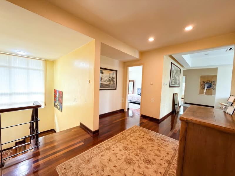 Rumah Banglo untuk Dijual di Bandar Sungai Long (Selangor) - Ali Idris - Corridor - PropertyGuru.com.my