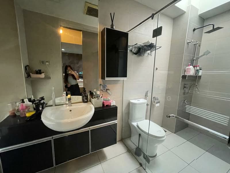 Semi-Detached House for Sale in Bukit Rahman Putra (Sungai Buloh) - Yanis Cheong - Bathroom - PropertyGuru.com.my