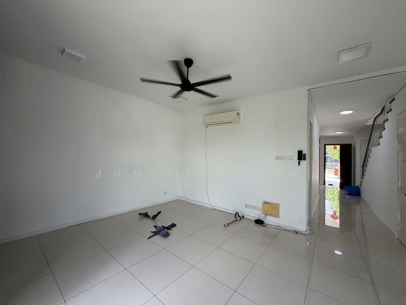 Rumah Teres 3 Tingkat untuk Disewa di Sungai Besi (Kuala Lumpur) - Jun Pei Quek - PropertyGuru.com.my