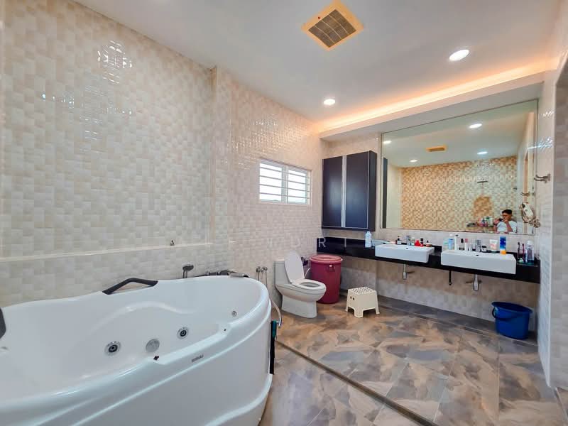 2-storey Terraced House for Sale in Kajang (Selangor) - Ali Idris - Bathroom - PropertyGuru.com.my