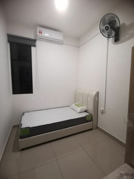 Service Residence for Sale at Twin Tower Residence - Angel Lee - Bedroom - PropertyGuru.com.my