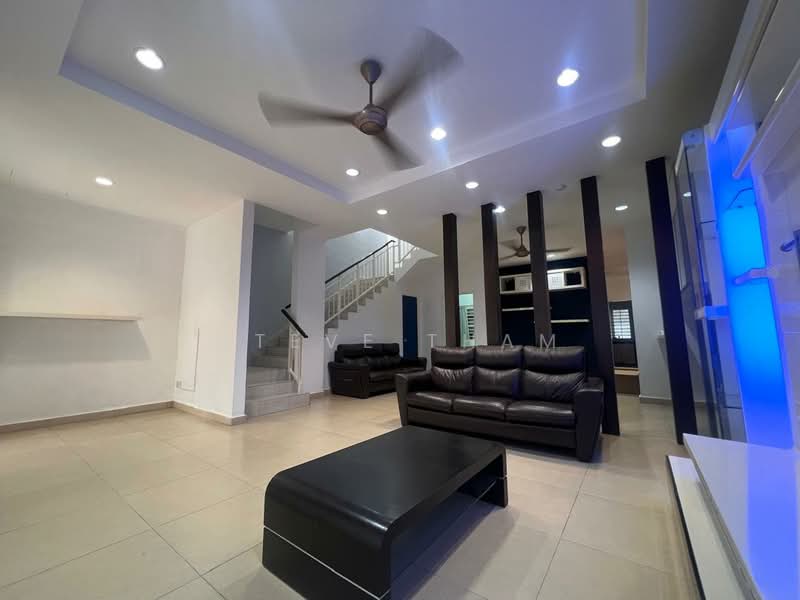 2-storey Terraced House for Sale in D'alpinia (Puchong) - Steve Tham - Living Room - PropertyGuru.com.my