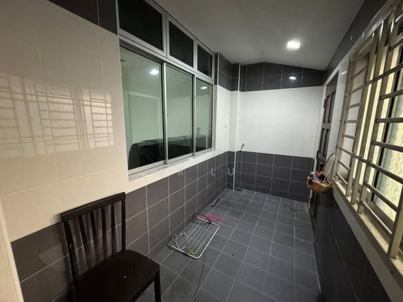 1.5-storey Terraced House for Rent in Ulu Tiram (Johor) - Mr Lu - Balcony - PropertyGuru.com.my
