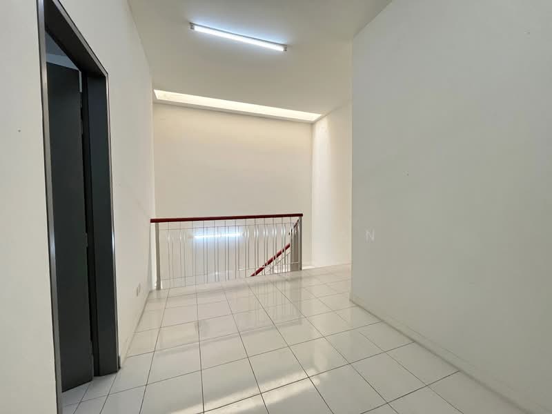 Rumah Teres 2 Tingkat untuk Dijual di Bandar Saujana Putra (Tanjong Duabelas) - Anddy Gan - Interior - PropertyGuru.com.my