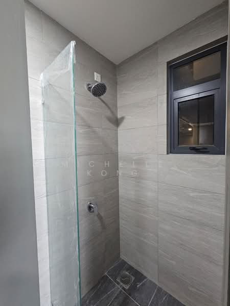 Pejabat untuk Disewa di Bandar Puteri Puchong (Puchong) - Michelle Kong - Bathroom - PropertyGuru.com.my