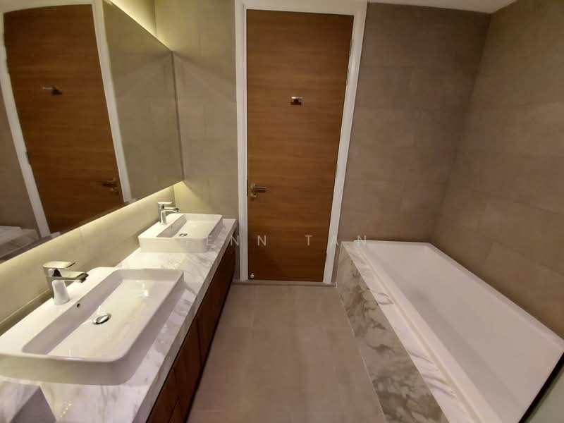 Service Residence for Sale at Aria - Benn Tan - Bathroom - PropertyGuru.com.my
