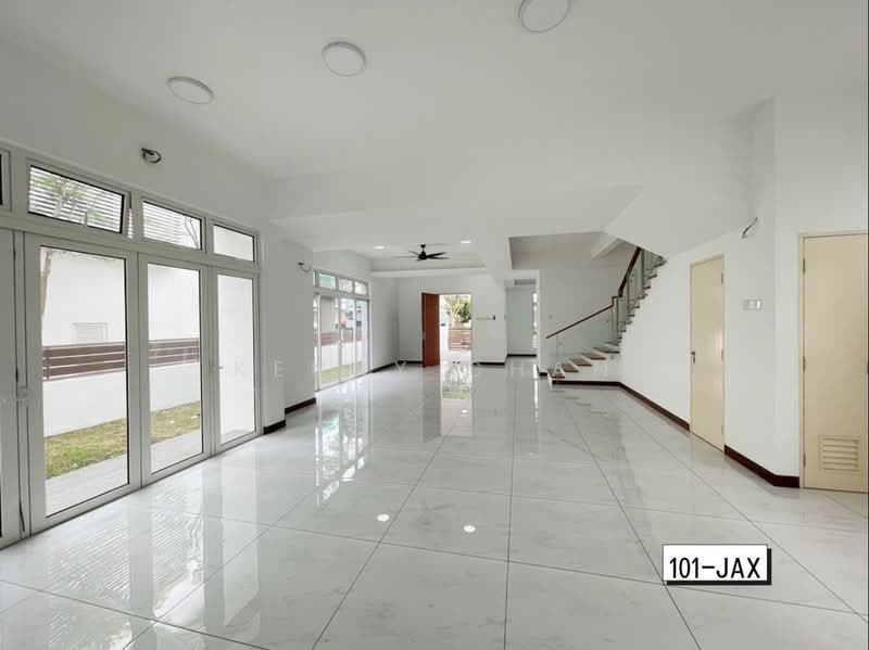 Banglo Pautan untuk Dijual di Setia Alam (Selangor) - Kenny Chan - Living Room - PropertyGuru.com.my