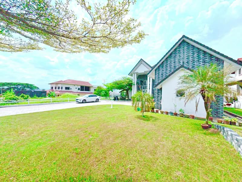 Bungalow for Sale in Bandar Baru Bangi (Selangor) - Gudrotullah Ikhwan - Exterior - PropertyGuru.com.my