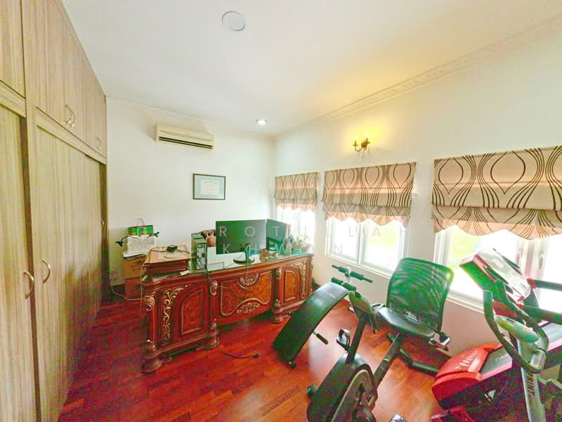 Bungalow for Sale in Bandar Baru Bangi (Selangor) - Gudrotullah Ikhwan - Study - PropertyGuru.com.my