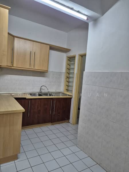 Condominium for Rent at Green Acre - Goh Wei Kuan - Kitchen - PropertyGuru.com.my