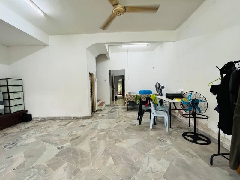 2-storey Terraced House for Sale in Shah Alam (Selangor) - Syafiq Sharifudin - Living Room - PropertyGuru.com.my