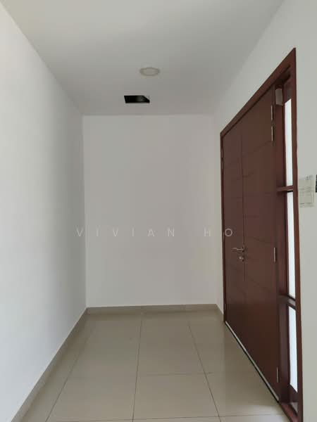 Rumah Berkembar untuk Disewa di Anggun 2 Residence (Rawang) - Vivian Ho - Entrance - PropertyGuru.com.my
