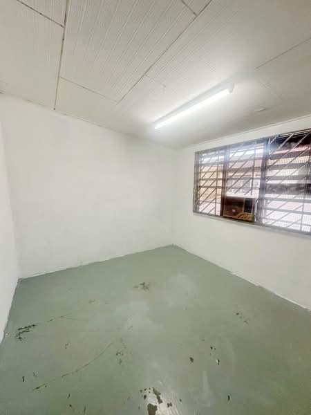 Rumah Teres 2 Tingkat untuk Dijual di Taman Ungku Tun Aminah (Skudai) - Bess Wong - Interior - PropertyGuru.com.my