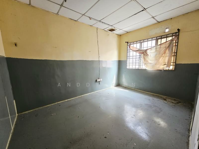 Shop / Office for Rent in Port Klang (Pelabuhan Klang) (Selangor) - Anddy Gan - Interior - PropertyGuru.com.my