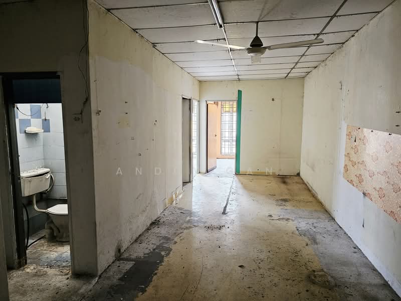 Shop / Office for Rent in Port Klang (Pelabuhan Klang) (Selangor) - Anddy Gan - Bathroom - PropertyGuru.com.my