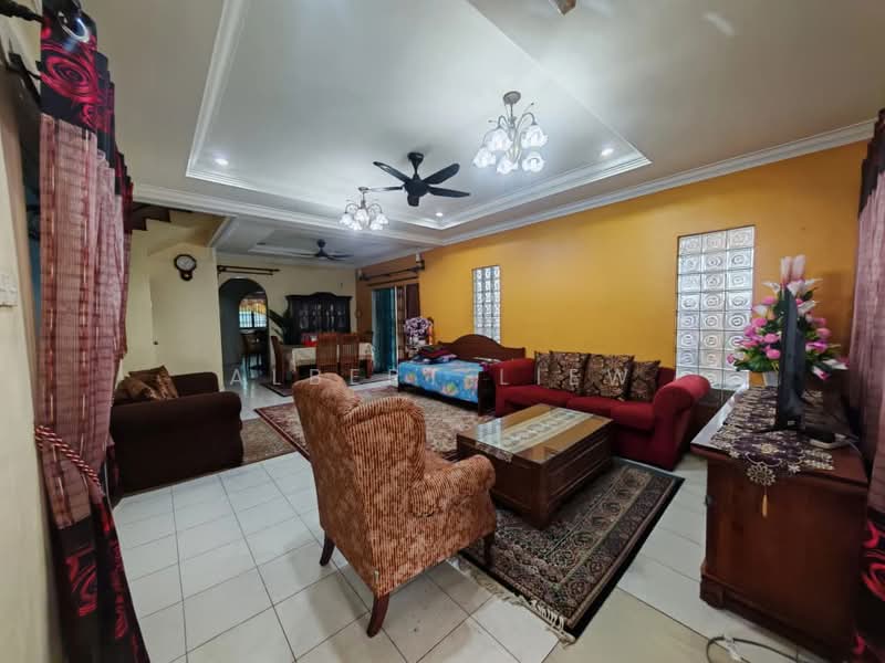 2-storey Terraced House for Sale in Bakri (Johor) - Albert Liew - Living Room - PropertyGuru.com.my