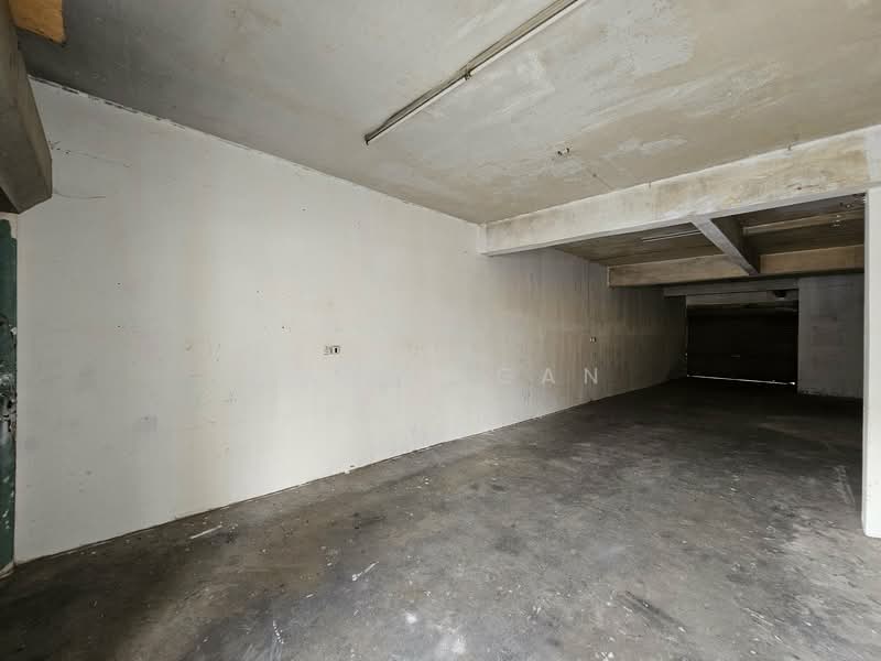 Shop / Office for Sale in Port Klang (Pelabuhan Klang) (Selangor) - Anddy Gan - Interior - PropertyGuru.com.my