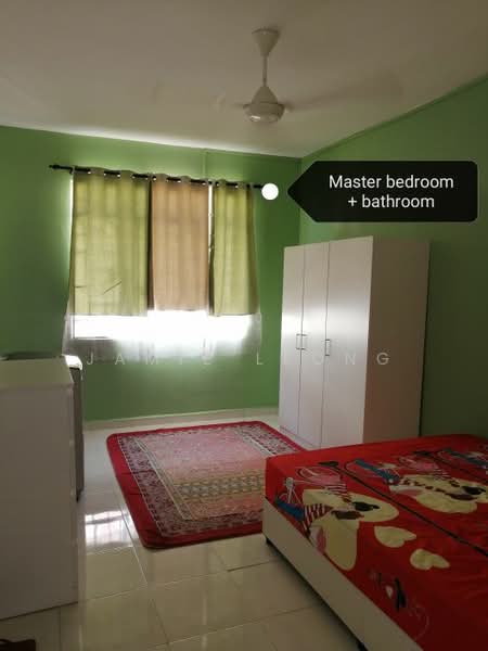 Pangsapuri untuk Disewa di Mentari Court - Jamie Leong - Master Bedroom - PropertyGuru.com.my