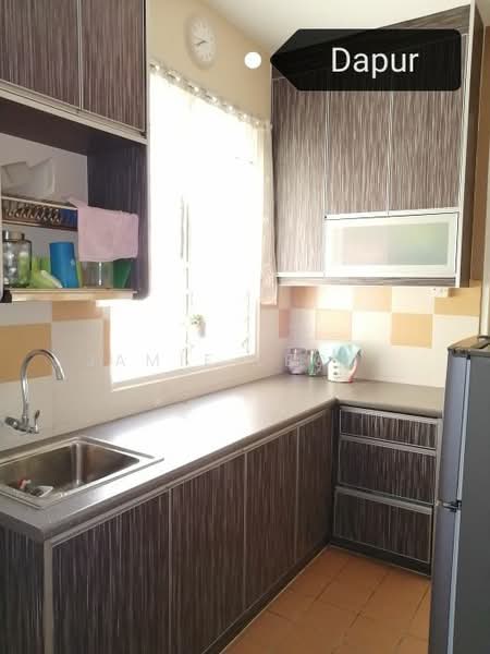 Pangsapuri untuk Disewa di Mentari Court - Jamie Leong - Kitchen - PropertyGuru.com.my