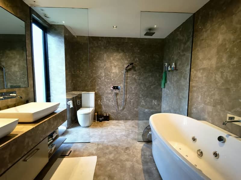 Semi-Detached House for Sale in Mont Kiara (Kuala Lumpur) - Benn Tan - Bathroom - PropertyGuru.com.my
