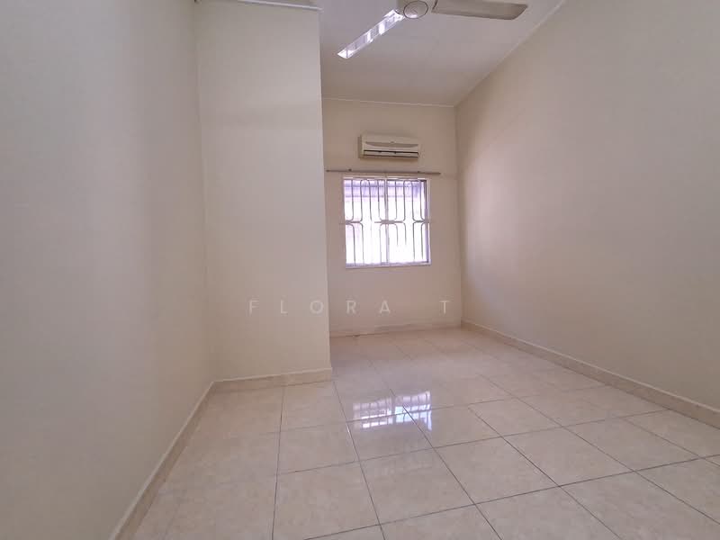Rumah Teres 2 Tingkat untuk Dijual di Bandar Bukit Tinggi (Klang) - Flora T - PropertyGuru.com.my