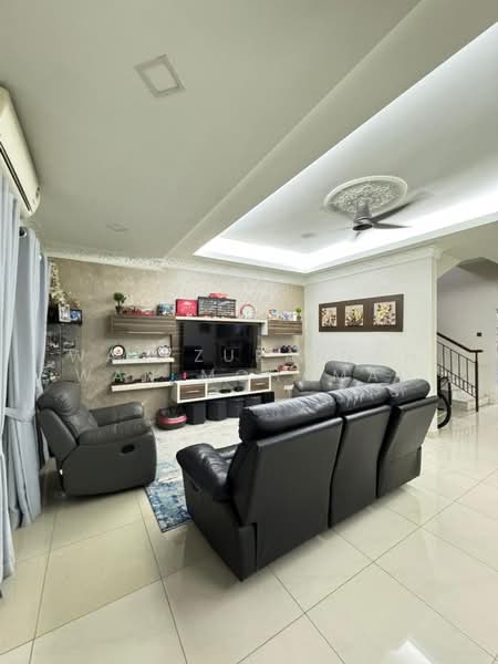 Rumah Teres 2 Tingkat untuk Dijual di Shah Alam (Selangor) - Wan Zurainah Wan Mohamad - Living Room - PropertyGuru.com.my