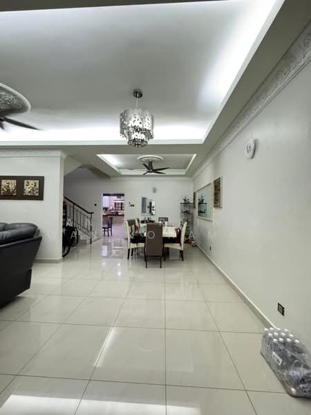 Rumah Teres 2 Tingkat untuk Dijual di Shah Alam (Selangor) - Wan Zurainah Wan Mohamad - Living Room - PropertyGuru.com.my