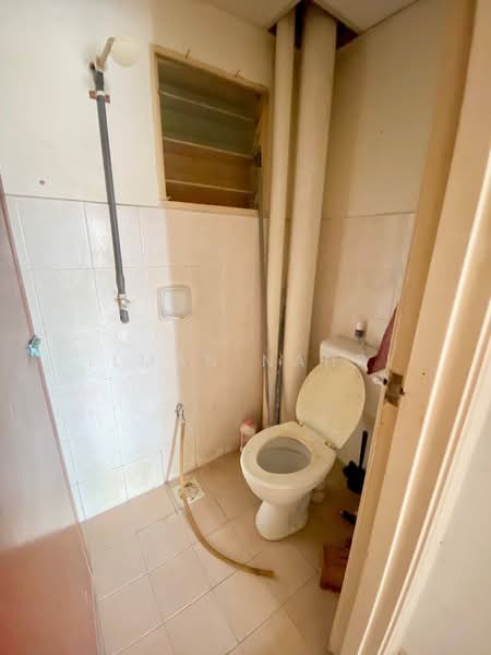 Apartment for Sale at Puchong Permata 1 - Ilman Nahri - Bathroom - PropertyGuru.com.my