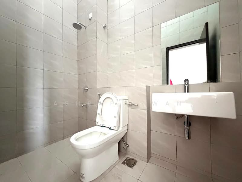 Rumah Teres 2 Tingkat untuk Dijual di Sepang (Selangor) - Ashraf Azwan - Bathroom - PropertyGuru.com.my